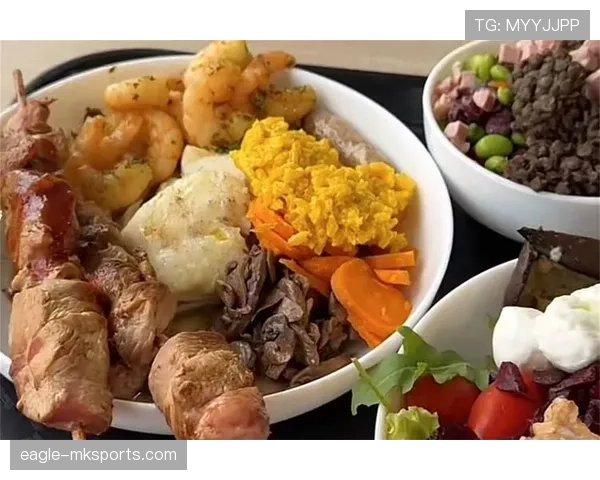 辛德hu一天吃八顿？这饭量是拿冠军练出来的吧